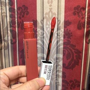 Maybelline SuperStay Matte Ink Lip Gloss - Hustler 335